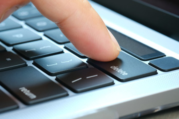 delete button