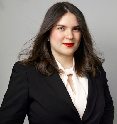 Denisa Logojan Crop